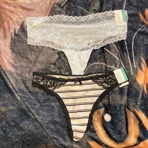 Two (2) Gilligan & O’Malley thongs